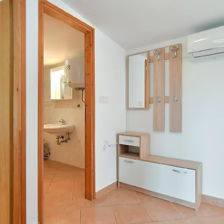 Apartment Fuer 3 Personen Ca 45 Qm In Fazana, Istrien Istrische Riviera